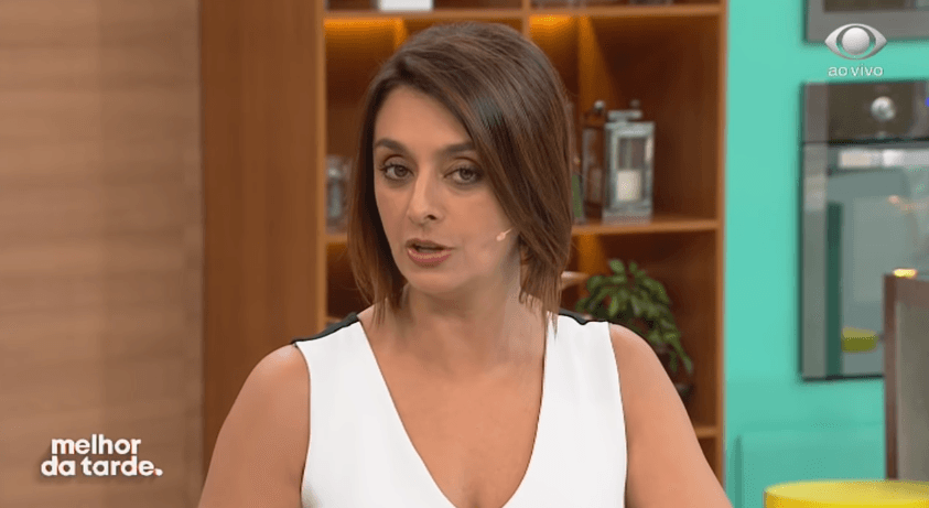 Comemorando 1 ano no ar, Melhor da Tarde com Catia Fonseca ganha novo cenário e abertura