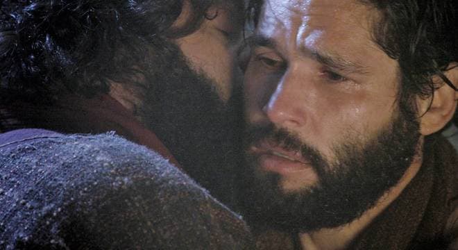 Jesus: Satanás atormenta e Judas se suicida após traição