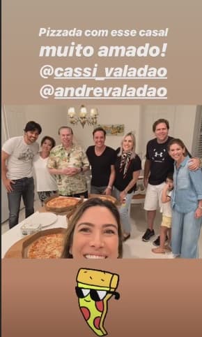 Silvio Santos fugiu da folia do Carnaval com parte da família (Foto: Reprodução/Instagram) Silvio Santos fugiu da folia do Carnaval com parte da família (Foto: Reprodução/Instagram)