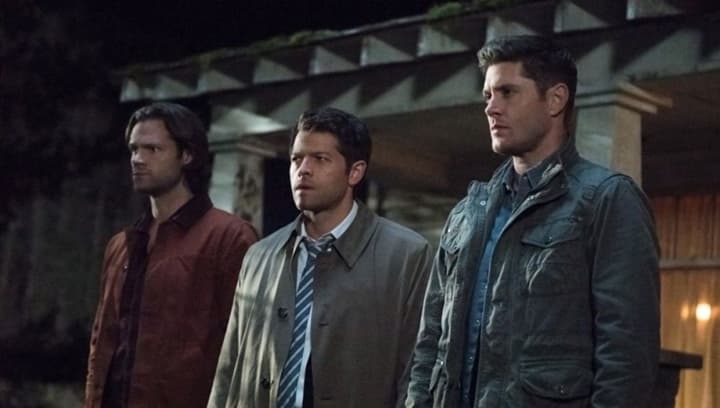 Emocionados, protagonistas de Supernatural anunciam o fim da série: "Mudou nossas vidas"