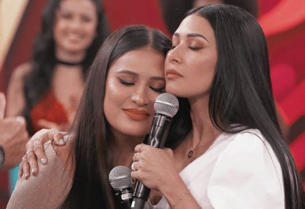 Simone faz homenagem emocionante para a irmã Simaria no dia do seu aniversário: "Um dos corações mais lindos que conheço"