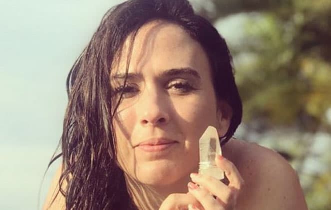 Grávida, barriga de Tatá Werneck é criticada e ela perde a paciência