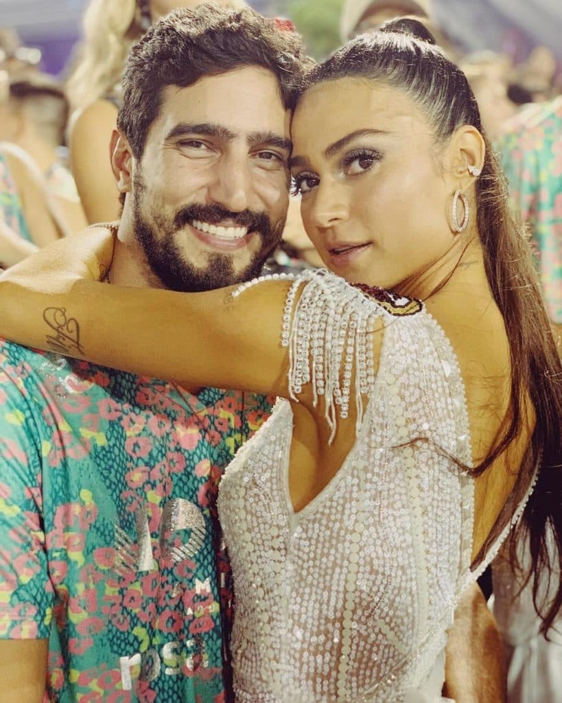 Thaila Ayala radicaliza o visual e surge completamente diferente: 'Faminta por sangue'