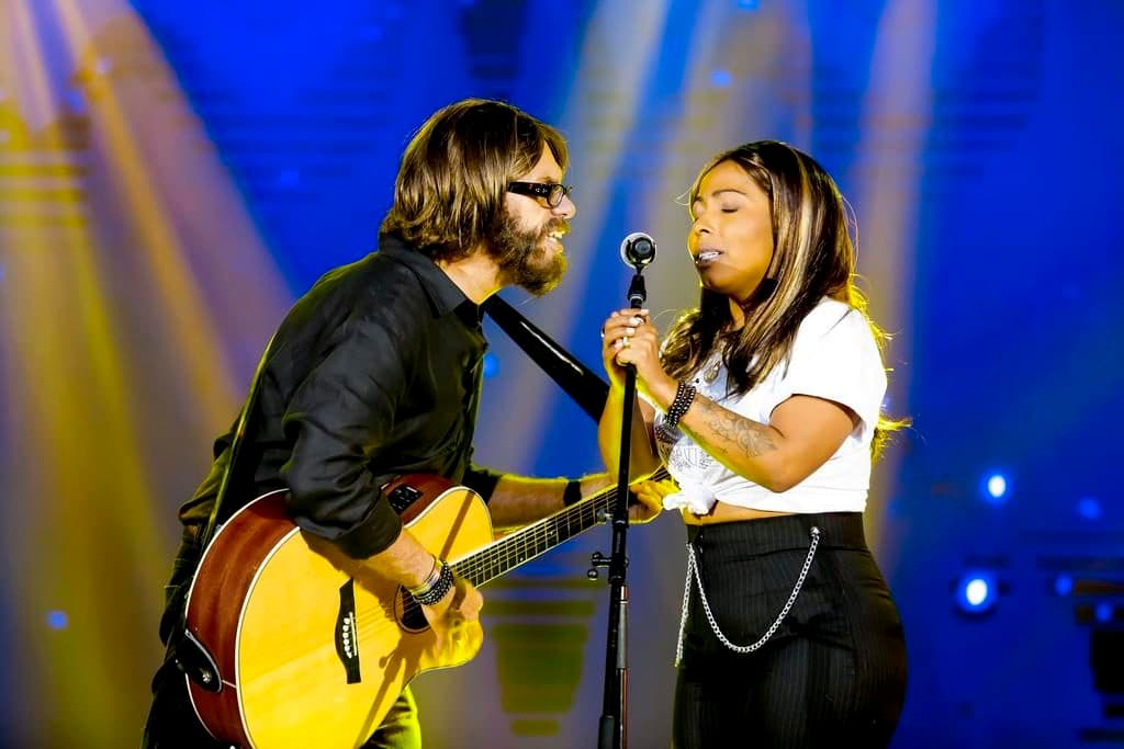 Hoje: The Noite comemora 5 anos com premiação em noite de gala
