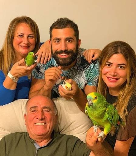 Kaysar fala sobre a estreia em Órfãos da Terra e emociona: 'Minha mãe chora'