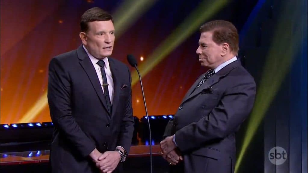 Roberto Cabrini entrega detalhes de negociação com Silvio Santos e pressão do dono do SBT: "Assina logo"