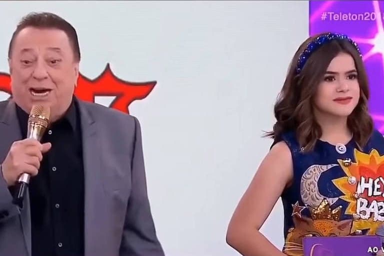 Raul Gil insinua traição de Maisa em rede nacional e faz cobrança pra apresentadora