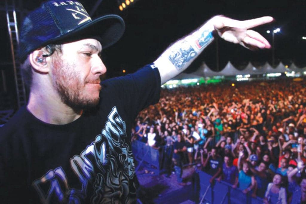 Filho de Chorão, do Charlie Brown Jr. faz homenagem emocionante para o pai e grande anúncio comove todos os fãs