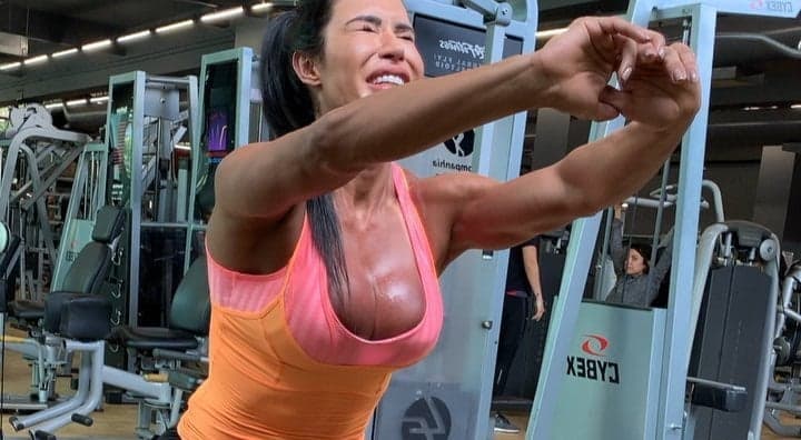 Gracyanne Barbosa compartilha momento de grande sofrimento e preocupa fãs: "Cuidado"
