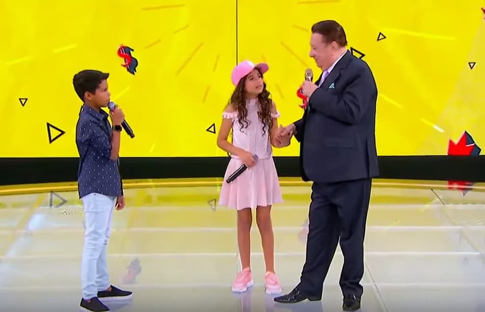 Programa Raul Gil sexualiza crianças em plena tarde de sábado e público detona: "Absurdo"