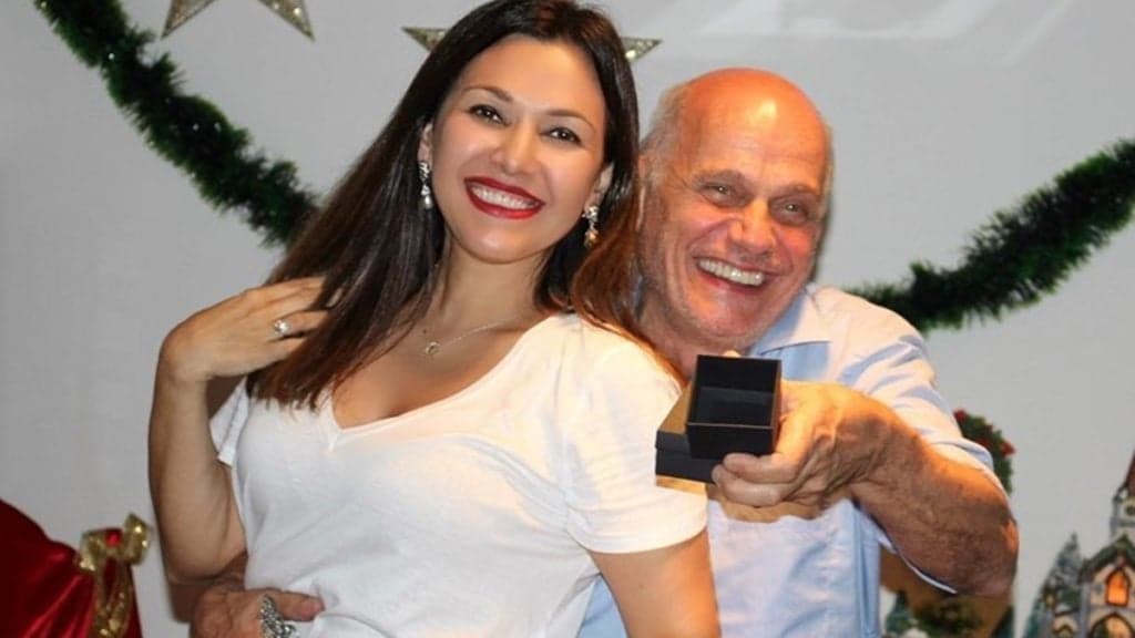 Viúva de Ricardo Boechat lamenta morte do marido, comemora data especial e gera comoção