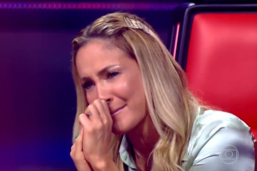 Claudia Leitte sofre perda e assessoria da cantora confirma morte de membro: "Infarto fulminante"