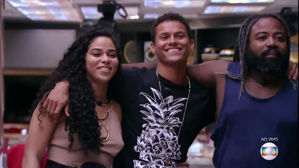 Brothers do BBB19 fazem reencontro, deixam Elana de fora e sister não perdoa