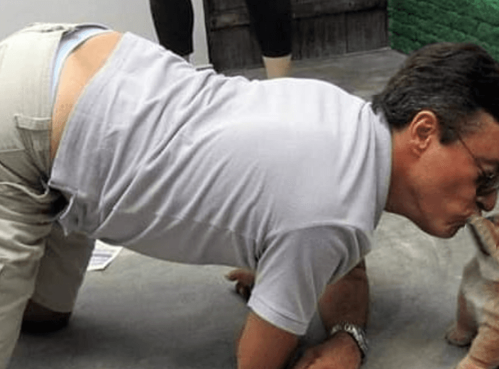 Cantor e apresentador Nahim é preso por causa da relação com os próprios cachorros; entenda