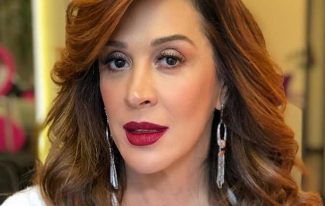 Em atitude rara, Claudia Raia exibe os filhos e beleza da família deixa fãs eufóricos