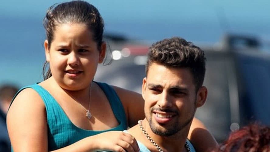 Atrizes de Avenida Brasil crescem e chocam com atual aparência; confira