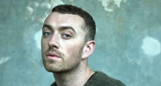 Solteiro, Sam Smith se aproxima de cantor brasileiro e web vibra com possível relacionamento: "Que casal"