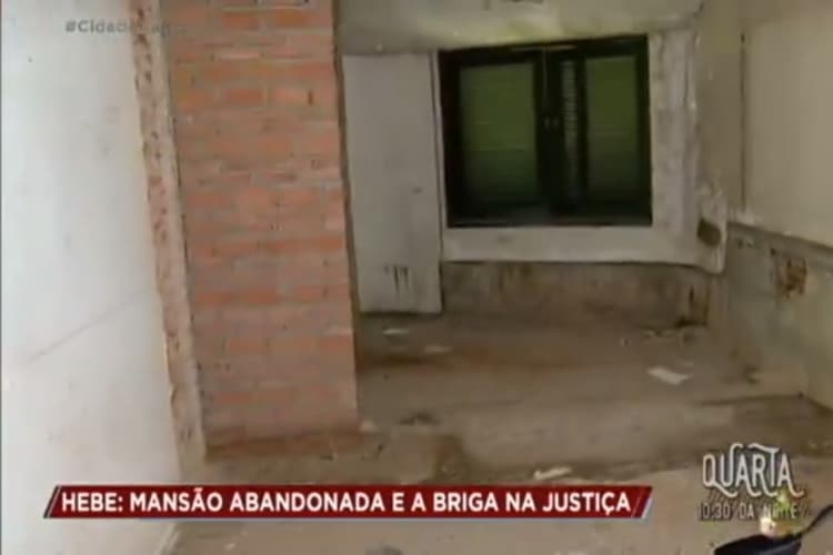  Mansão da artista Reprodução Record
