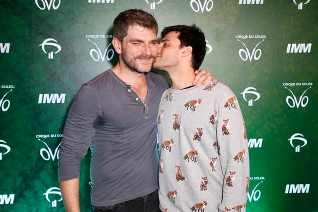 Hugo Bonemer, primo de William Bonner deixa fãs em êxtase após reatar namoro com Conrado Helt: "Nós estamos juntos"
