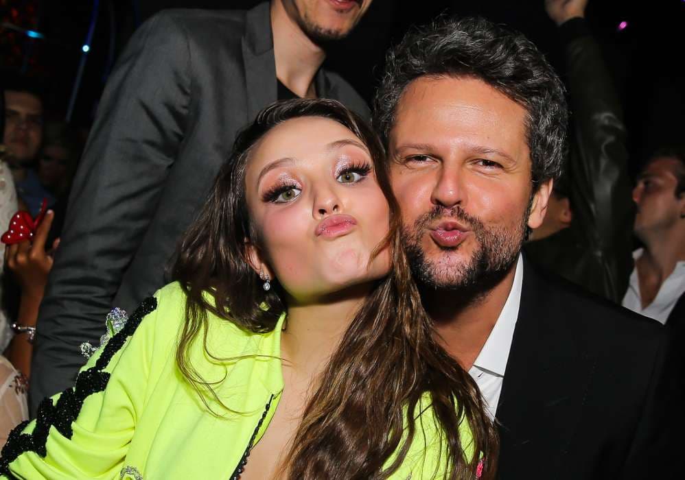 Larissa Manoela é exaltada por Selton Mello e recebe homenagem emocionante do ator