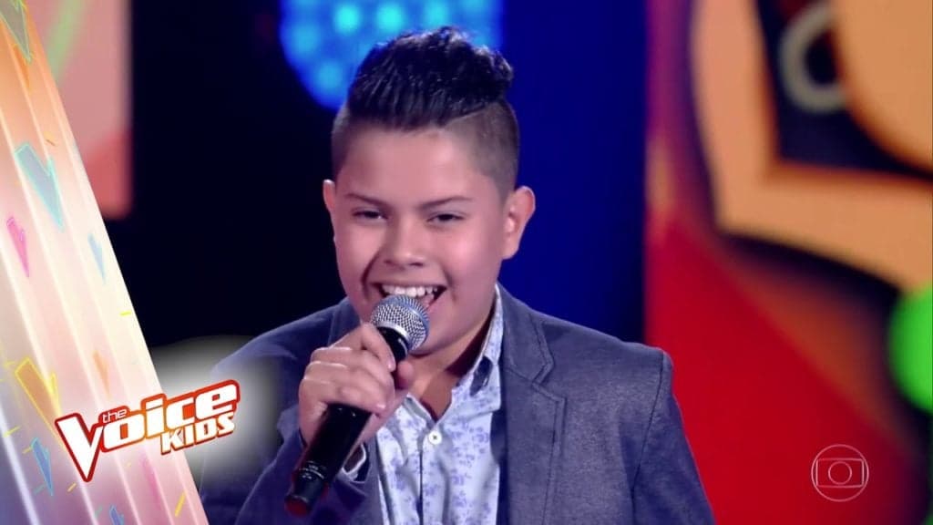 Participante do The Voice Kids relata ter sentido presença de Cristiano Araújo e todos vão as lágrimas