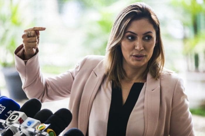 Michelle Bolsonaro vira assunto após ter sua vida íntima vazada na internet