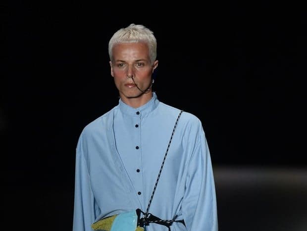 Aos 26 anos, morre modelo que passou mal na SPFW e deixa público espantado