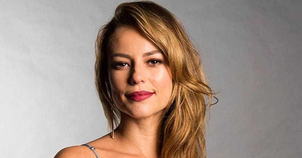 Com mudança radical no visual, Paolla Oliveira surge como você nunca viu e dá detalhes de personagem