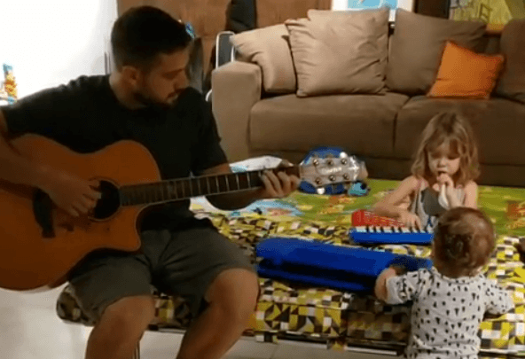 Rafael Cardoso dá show de fofura ao montar banda com os filhos; veja o vídeo