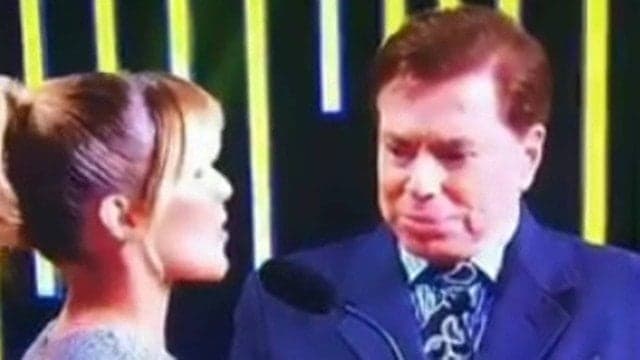 No Troféu Imprensa, Isabella Santoni constrange Silvio Santos com comentário sobre Claudia Leitte: 'Você aprendeu, né?'