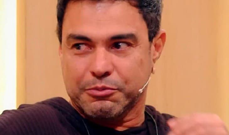 Zezé Di Camargo surge aos beijos com Graciele Lacerda