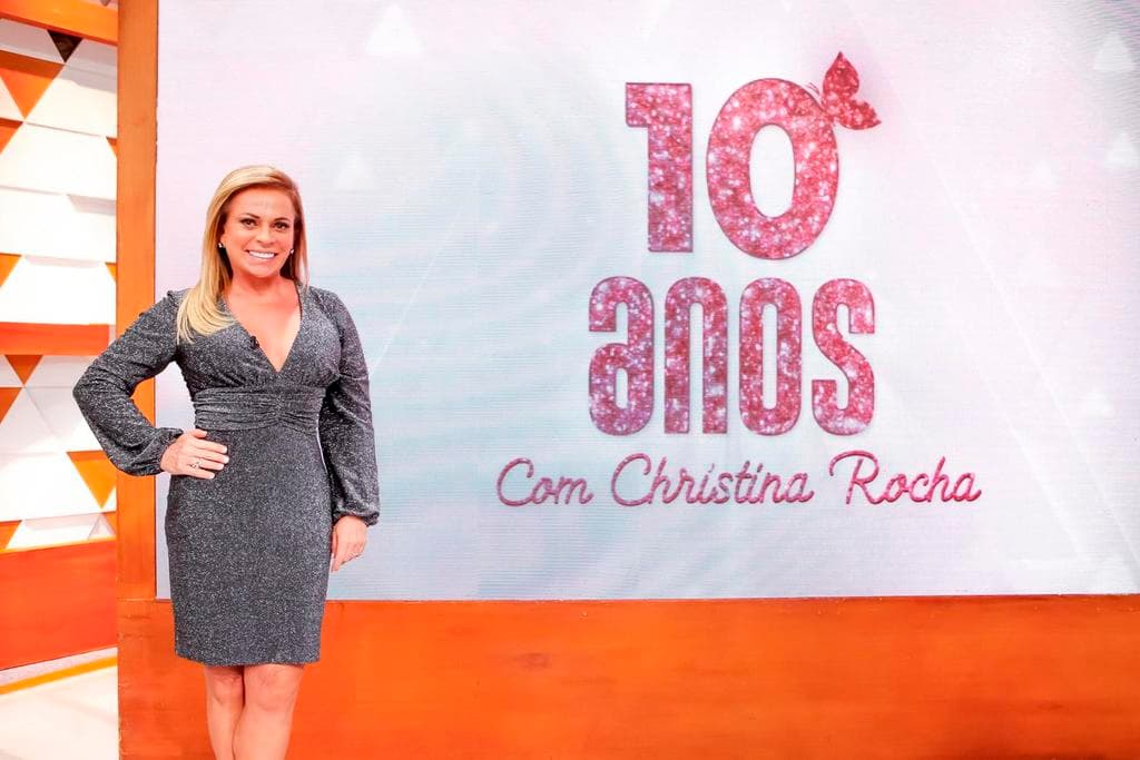 A apresentadora Christina Rocha completa 10 à frente do Casos de Família. (Foto: Gabriel Cardoso) A apresentadora Christina Rocha completa 10 à frente do Casos de Família. (Foto: Gabriel Cardoso)
