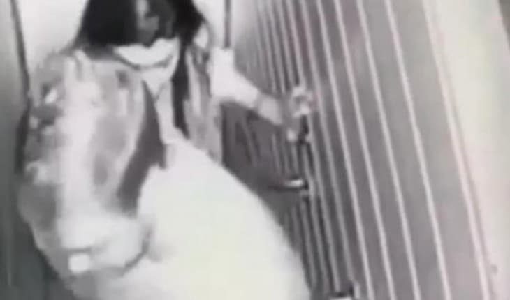 Cai na rede vídeo que mostra famosa sendo levada para local antes de estupro