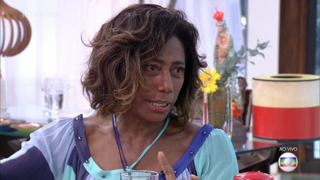 Após Gloria Maria e sua viagem para Jamaica