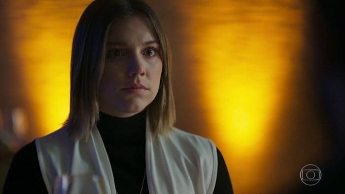 Órfãos da Terra: Dalila sofre chantagem após armação e fica desesperada