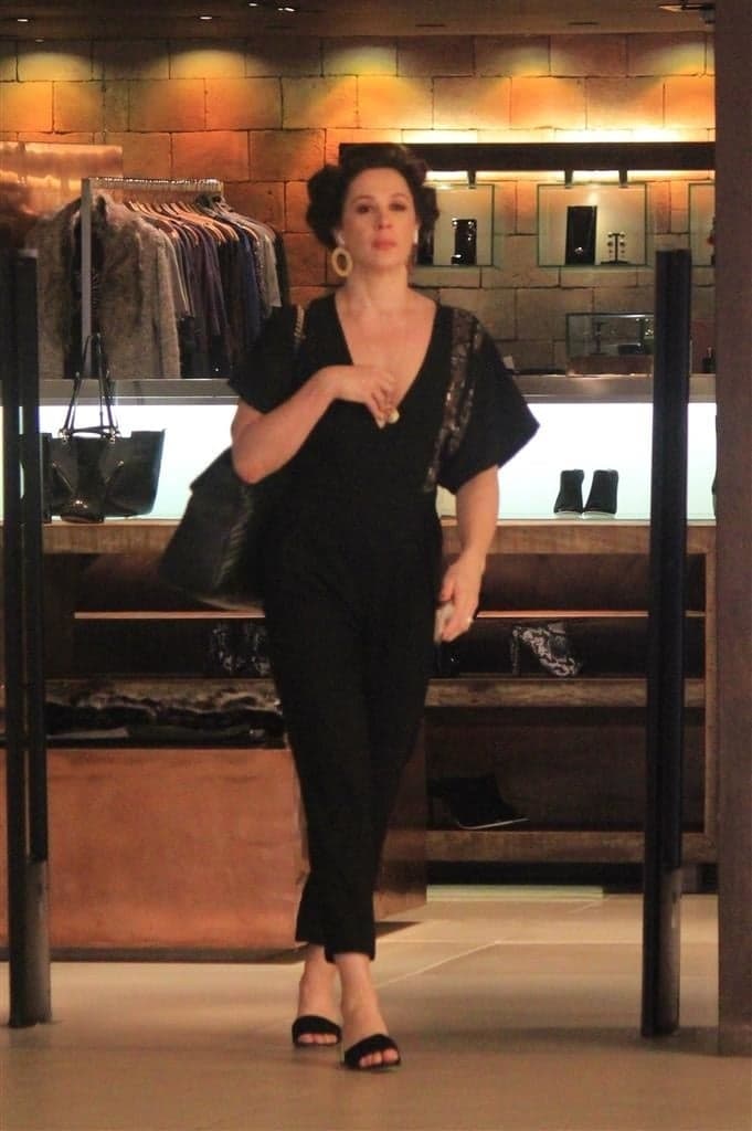 http://tvfoco.uai.com.br/wp-content/uploads/2015/05/Daniela-Mercury.jpg