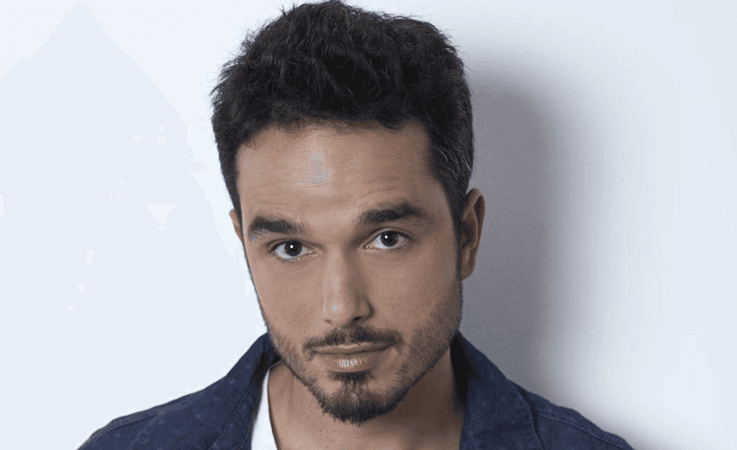 Galã de novela, Léo Rosa luta contra o câncer e implora por ajuda financeira para concluir tratamento