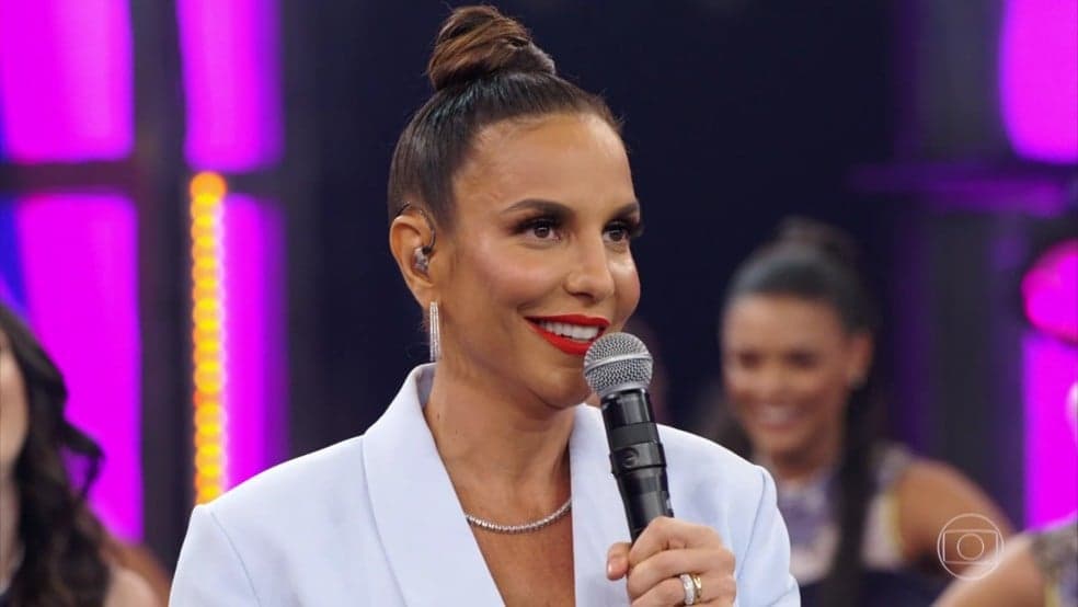 Ivete Sangalo mostra raro momento ao lado do filho e semelhança deixa público intrigado