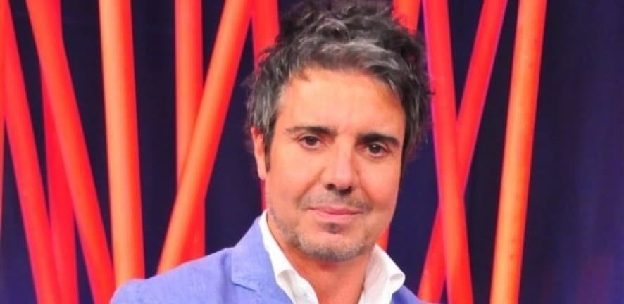 João Kleber encerra programa na RedeTV! e lamenta: "Infelizmente, foi dessa forma”