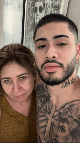 Kevinho e sua mãe estão com doença (Foto: Reprodução/Instagram)