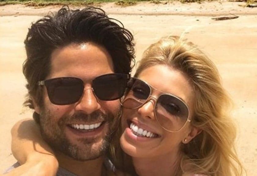 Marido de Caroline Bittencourt, Jorge Sestini vai aos prantos em missa da esposa e filha da modelo entra em desespero: "cruelmente abalada"