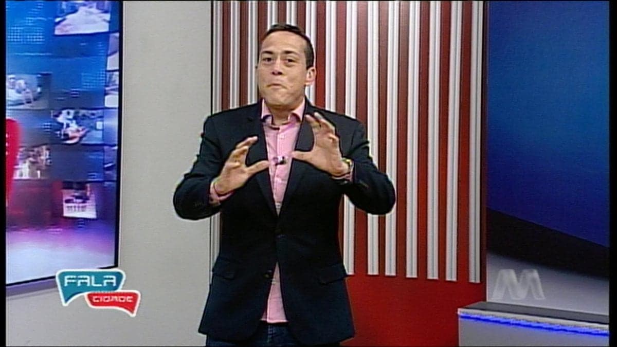 O apresentador do programa da Band, Victor Freitas (Imagem: Reprodução) O apresentador do programa da Band, Victor Freitas (Imagem: Reprodução)