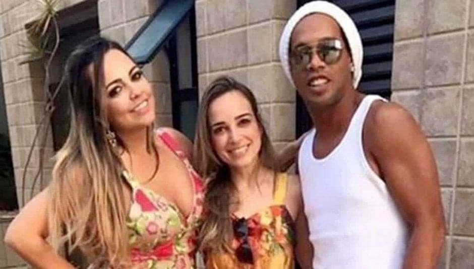 Envolvido em relação a três, Ronaldinho Gaúcho é processado por agressão