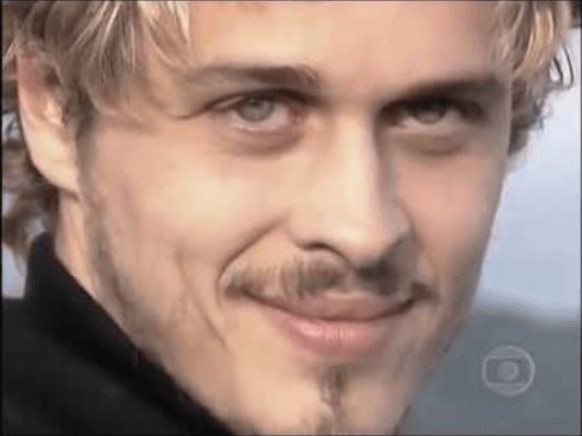Guilherme Fontes revela que até hoje é chamado de Alexandre de A Viagem: 'Personagem incrível'