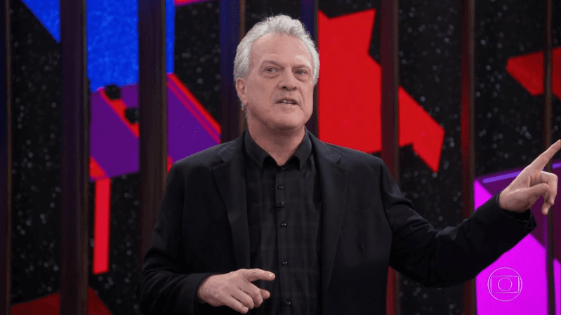 Pedro Bial é flagrado nos bastidores do SBT após anos na Globo e anúncio vem à tona