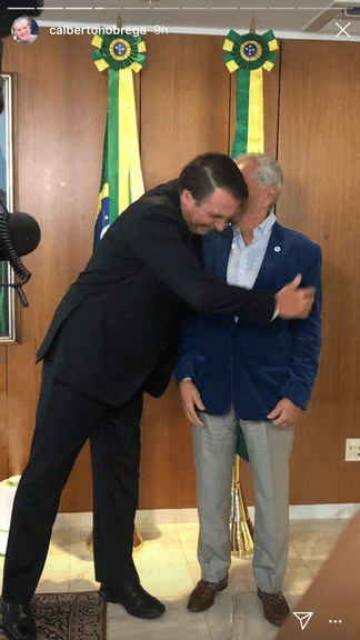 O presidente Jair Bolsonaro e o humorista Carlos Alberto de Nóbrega (Reprodução: Instagram)