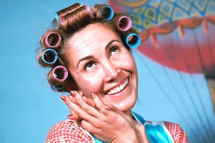 Atriz que interpretou Dona Florinda faz aparição rara e aparência surpreende