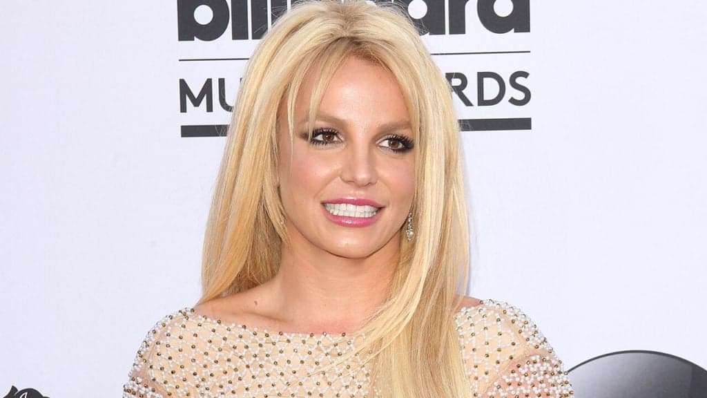Após internação, Britney Spears toma medida drástica em relação a carreira, assusta fãs e motivo vem à tona