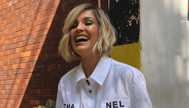 Flávia Alessandra ostenta, aparece com look de R$ 27 mil e deixa público impressionado