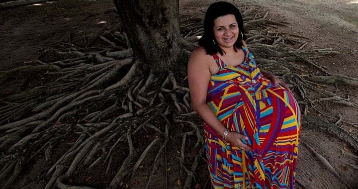 Grávida de Taubaté, após mentir sobre quadrigêmeos, hoje encara desemprego e vida devastada